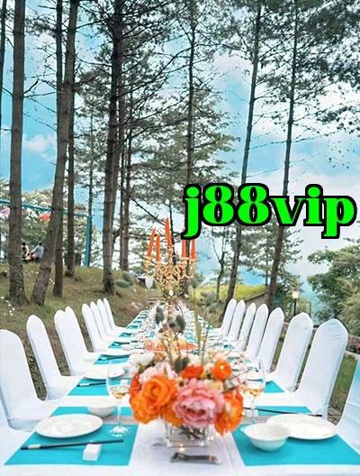 Công ty Quản lý Khách sạn Cloud Top Núi Zengjia, Guangyuan